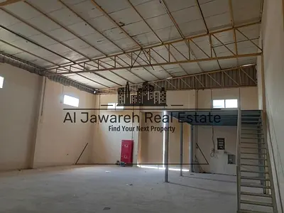 للايجار السنوي مستودع مميز يناسب جميع الانشطه الصناعيه والتجاريه في اماره ام القيوين