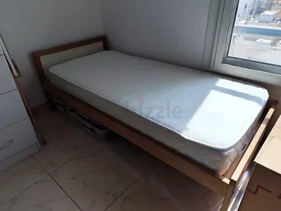 IKEA KIDS BED WITG MATTRESS 70X160