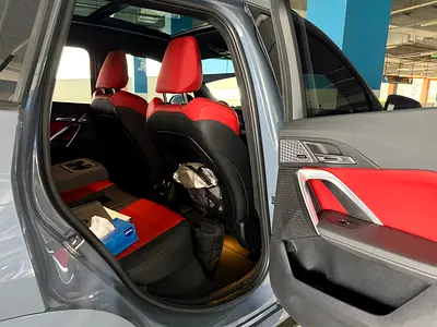 2024 BMW IX1 photo 10