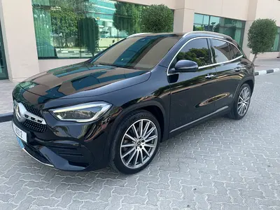 Mercedes-Benz GLA AMG IMMACULATE CONDITION FULL SERVICE FROM MERCEDES FREE ACCIDENT FREE PAINT WORK