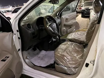 2019 Nissan SUNNY thumbnail 11