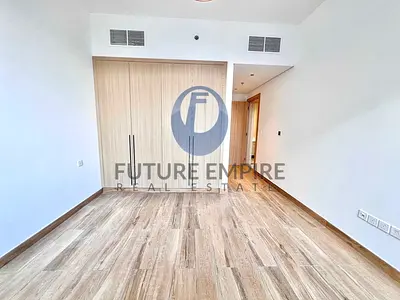 Big Layout - Book Now - 30 Days Free - Negotiable