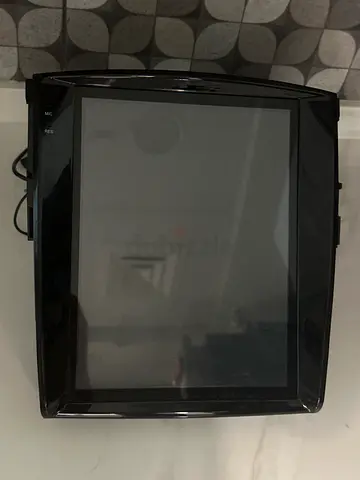 Mitsubishi Pajero Android Screen (Tesla Style)
