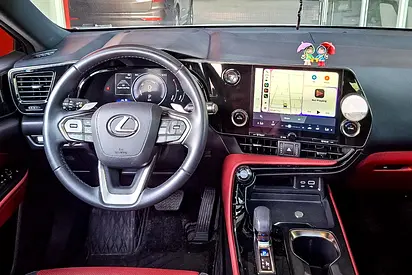 صورة 10 لـ 2025 Lexus NX-SERIES