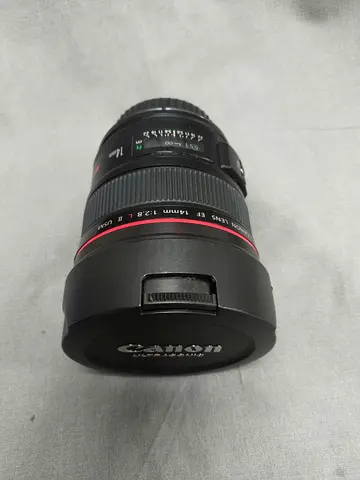 Canon 14mm f/2.8 L II Lens - Good Condition