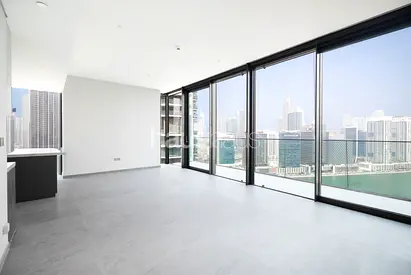 Exclusive | Burj Khalifa & Canal View | Ready