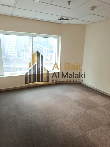 Office for rent in Sharjah, Al Majaz 3 (Al Qasba), 430 sq ft - with buffet and private bathroom - payable in 6 installments