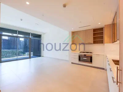 Modern Living | Pool View | Direct Park Access