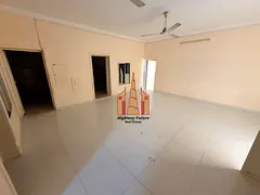 4 Ned room 4 washroom hall Maids room with out ac 50k