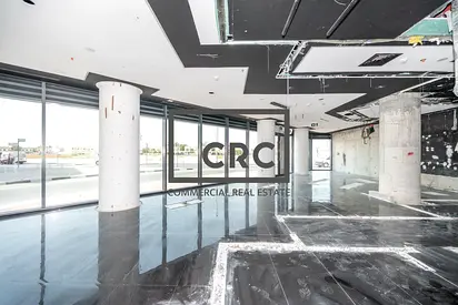 Premium Showroom | Floor to Ceiling Glass