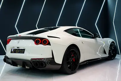 2019 Ferrari 812 — фото 15