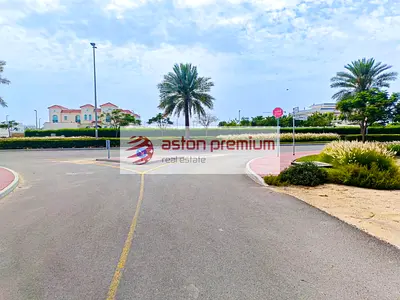 Park View| Single Row| Easy Access| Prime Location