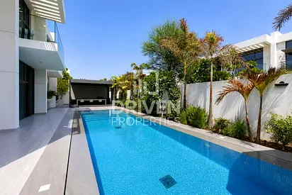 Upgraded | Corner Villa | Brand New | Available