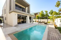 Fully Extended E1 | Pool | Single Row | Vacant