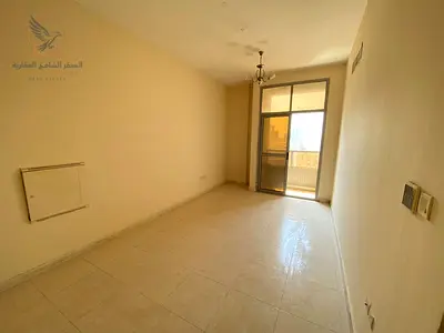 شقة مميزة غرفة وصالة بلكونة تكييف مركزي باركن مجاني قريبة من مدرسة الحكمة قريبة من شارع خليفة قريبة من المحلات والمطاعم والسوبرماركت وجميع الخدمات