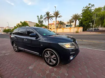 Nissan Pathfinder SL 2016 GCC Specs