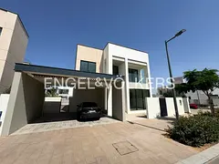 Corner Unit | Great Location | Book Now