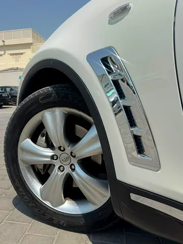 2011 Infiniti FX45/FX35 照片 8