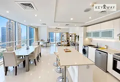 HIGH FLOOR | FULL LAKE VIEW | LARGE 1 BEDROOM