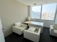 OFFICE | FURNISHED | PRIME LOCATION
