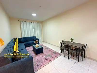 شقة فاخره ثاني ساكن.غرفتين وصالة مع بلكونه مفتوحه.عجمان النعيميه.مفروشه بالكامل للإيجار الشهري. الايجار يشمل الفواتير والإنترنت وموقف