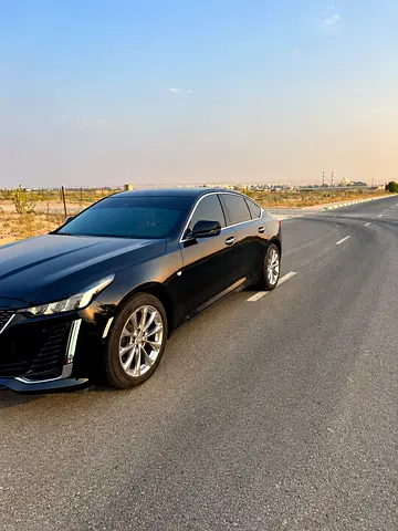 صورة 4 لـ 2023 Cadillac CT5