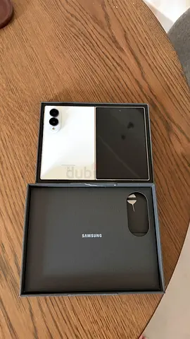 Samsung Z Fold 8 256GB - Like New with Box