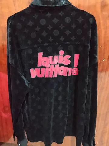 LV shirt