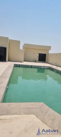 FREE HOLD STUDIO