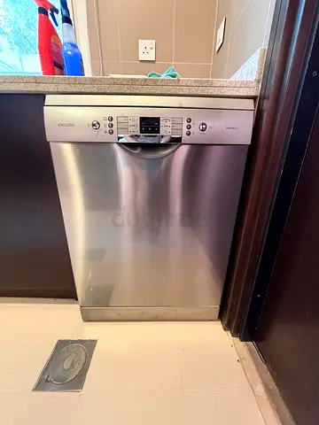 Bosch SilencePlus Dishwasher – Stainless Steel – 3 Racks