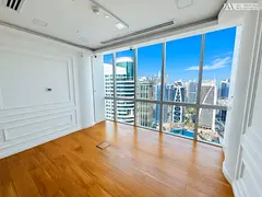 Fitted with Partitions | Stunning View