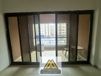 غرفه وصاله/ مساحة كبيره/غرفه ماستر/بلكونه باطلاله/بمنطقة الحميدية مقابل محكمه وجامعه عجمان بجوار جميع الخدمات