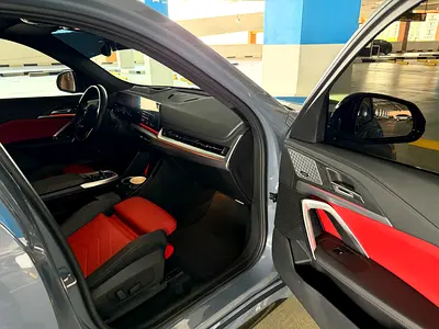 2024 BMW IX1 photo 11