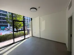 Elegant 1BR | prime Spot | Street View
