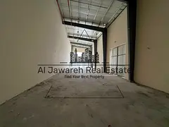 Warehouse for Rent in Umm Al Quwain – Prime Main Road Location A well-located warehouse is availab