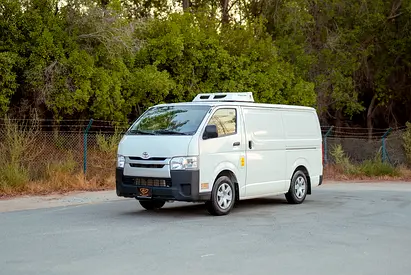 Hiace Standard Roof | Chiller Van | GCC Specs | Ref#T26304