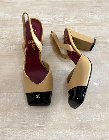 Chanel Beige & Black Slingback Block Heels - Size Unknown