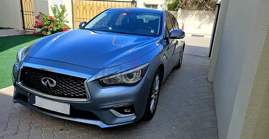 Infiniti Q50 2.0 Fully service history