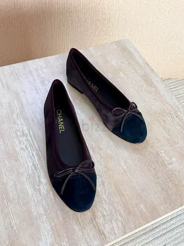Chanel black suede ballerina flats with bow, EU size unknown