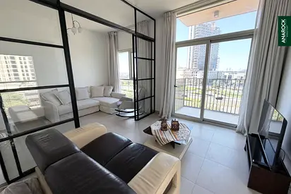 Corner Unit | Mall and Pool View | Furnished