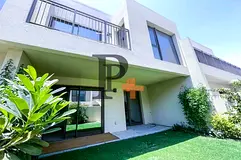 Private garden | Close to Pool | Well maintained