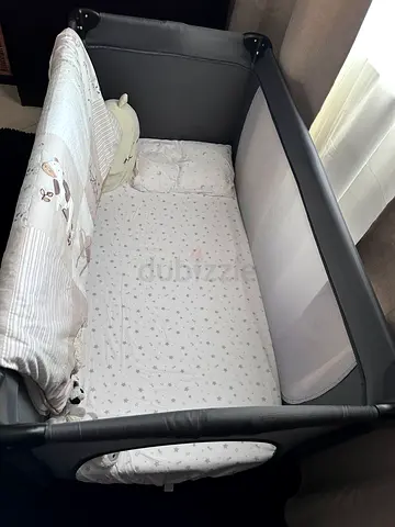 Toddler crib