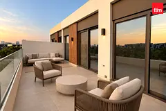 Extended Villa | Never Lived In | Single Row