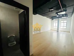 Fitted Office With Attached Toilet & Pantry