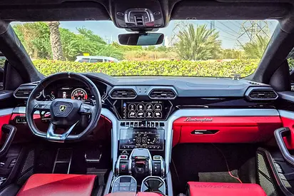 2020 Lamborghini URUS photo 9