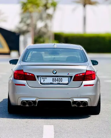 صورة 5 لـ 2015 BMW M5