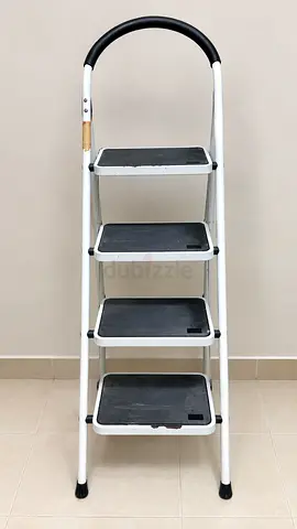 4-step Folding Household Stepladder - White/Black