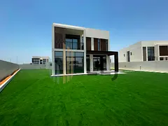 4 Bedroom Executive Villa with Landscaped Garden