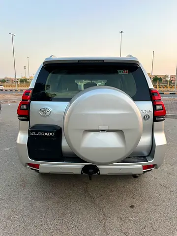 2023 Toyota PRADO — миниатюра 8