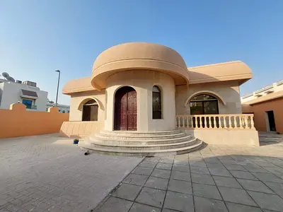 Spacious 8-Bedroom Residential Villa in Sharqan